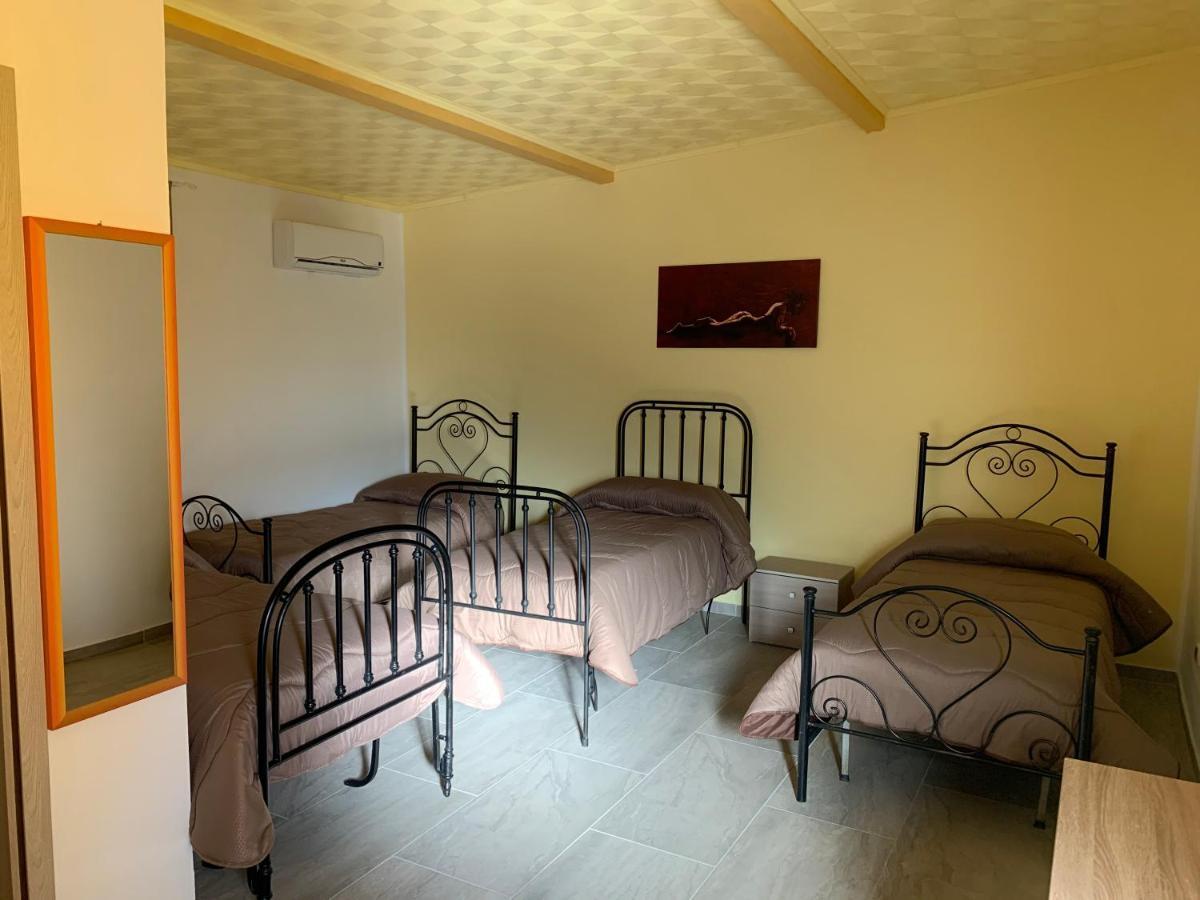 Casa Acito Bed & Breakfast Stornara Luaran gambar